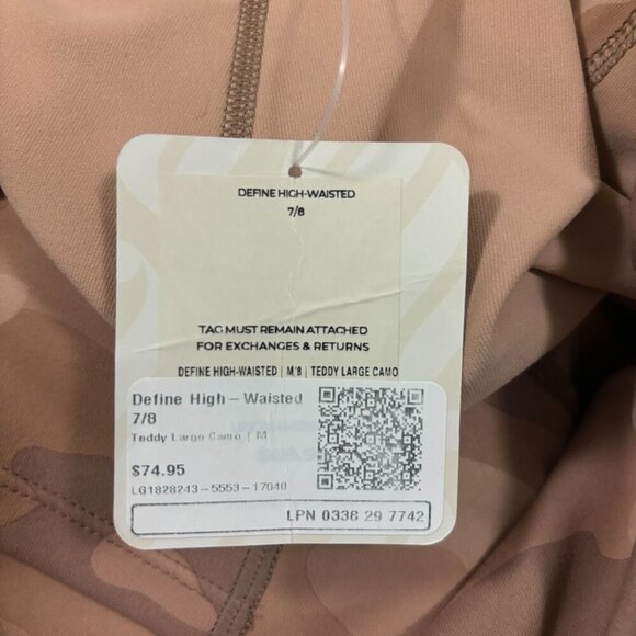 Fabletics Define High-Waisted 7/8 Leggings Medium Camo - Picture 7 of 8